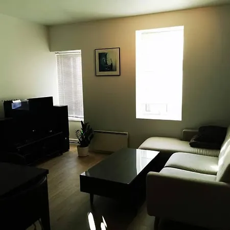 Apartmán Modern Apt, Super Central Location W/parking, 1br *